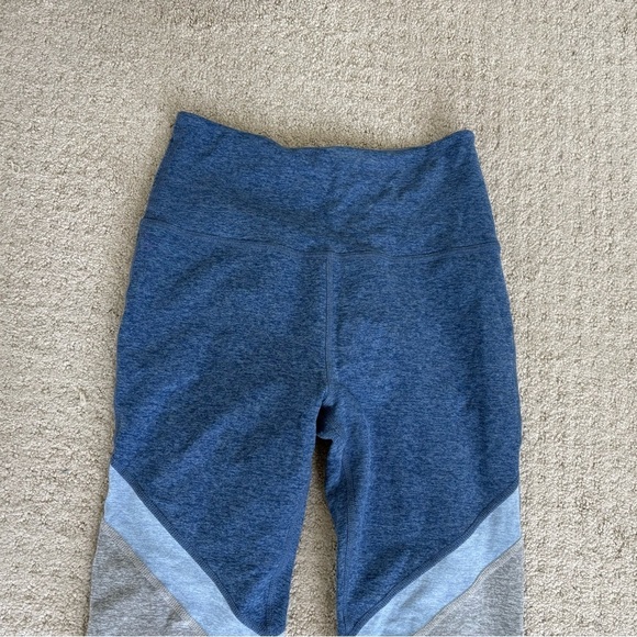 Beyond Yoga Space Dye Color Block Leggings Size M Activewear - Picture 3 of 7